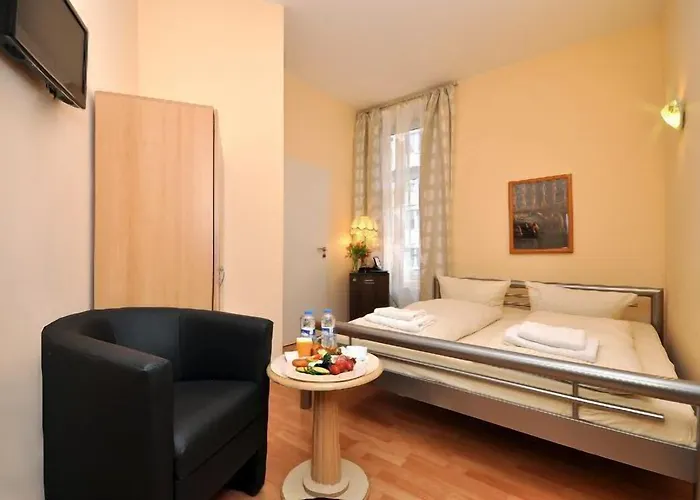 Apadana Frankfurt Otel