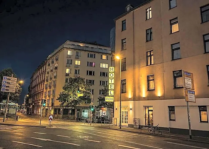 Apadana Frankfurt 2*