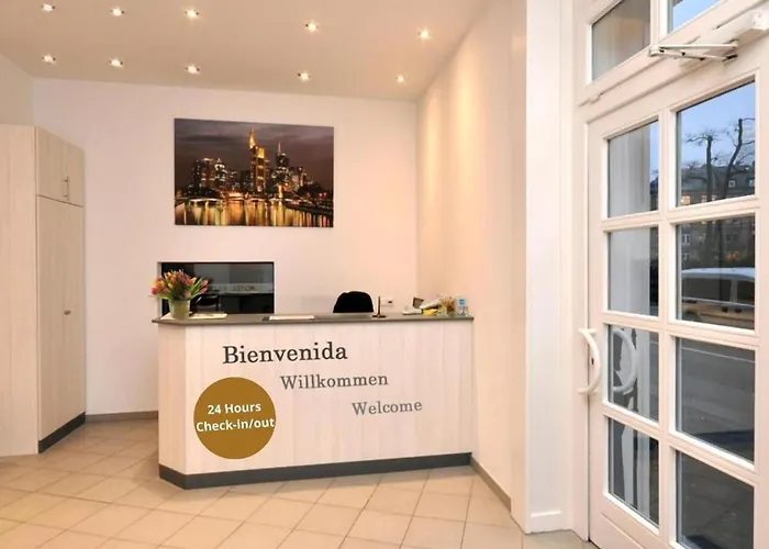Apadana Frankfurt Otel